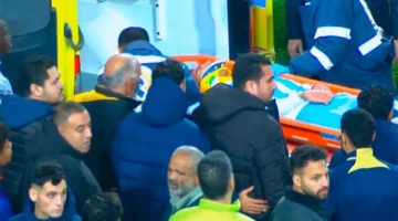 نقل لاعب بيراميدز إلى المستشفى عقب إصابة قوية وحالة إغماء مفاجئة